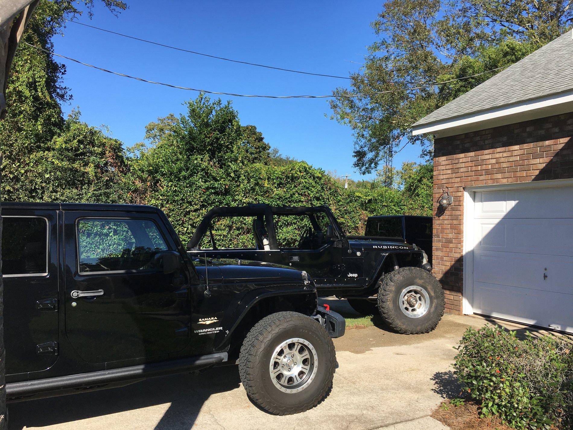 Jeep Gladiator BLACK Gladiator JT Club IMG_6503