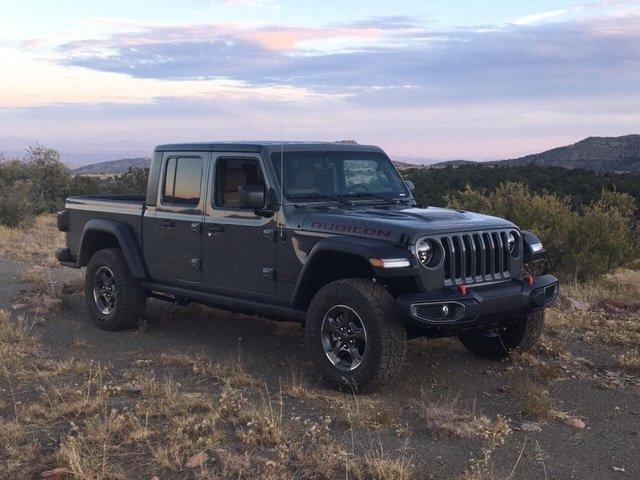 Jeep Gladiator STING GRAY Gladiator JT Club First Trip 3.JPG