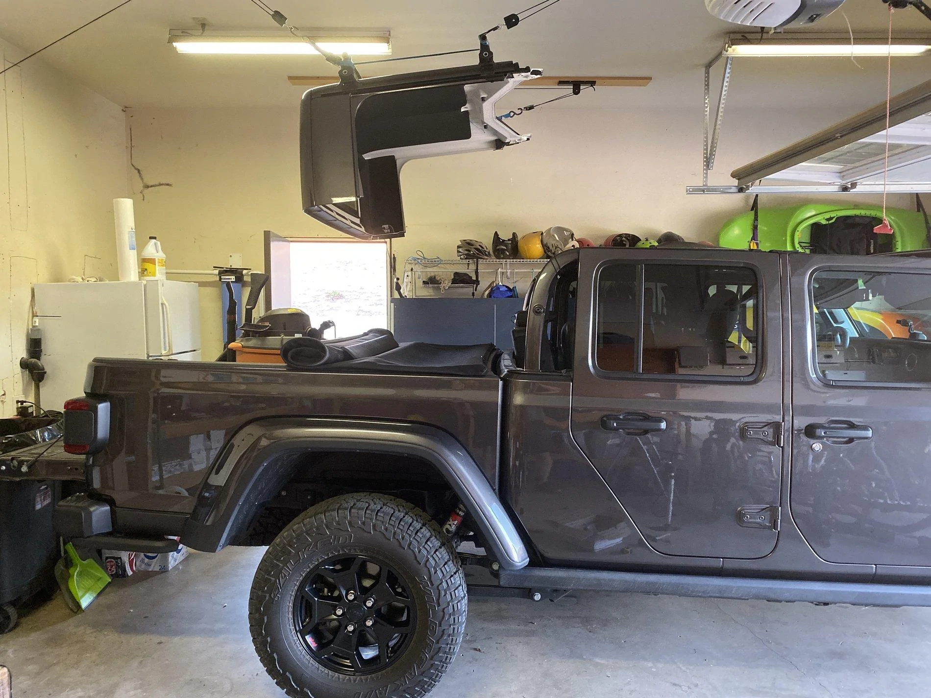 Jeep Gladiator KayakMike's Granite Crystal Metallic LE Build IMG_4190
