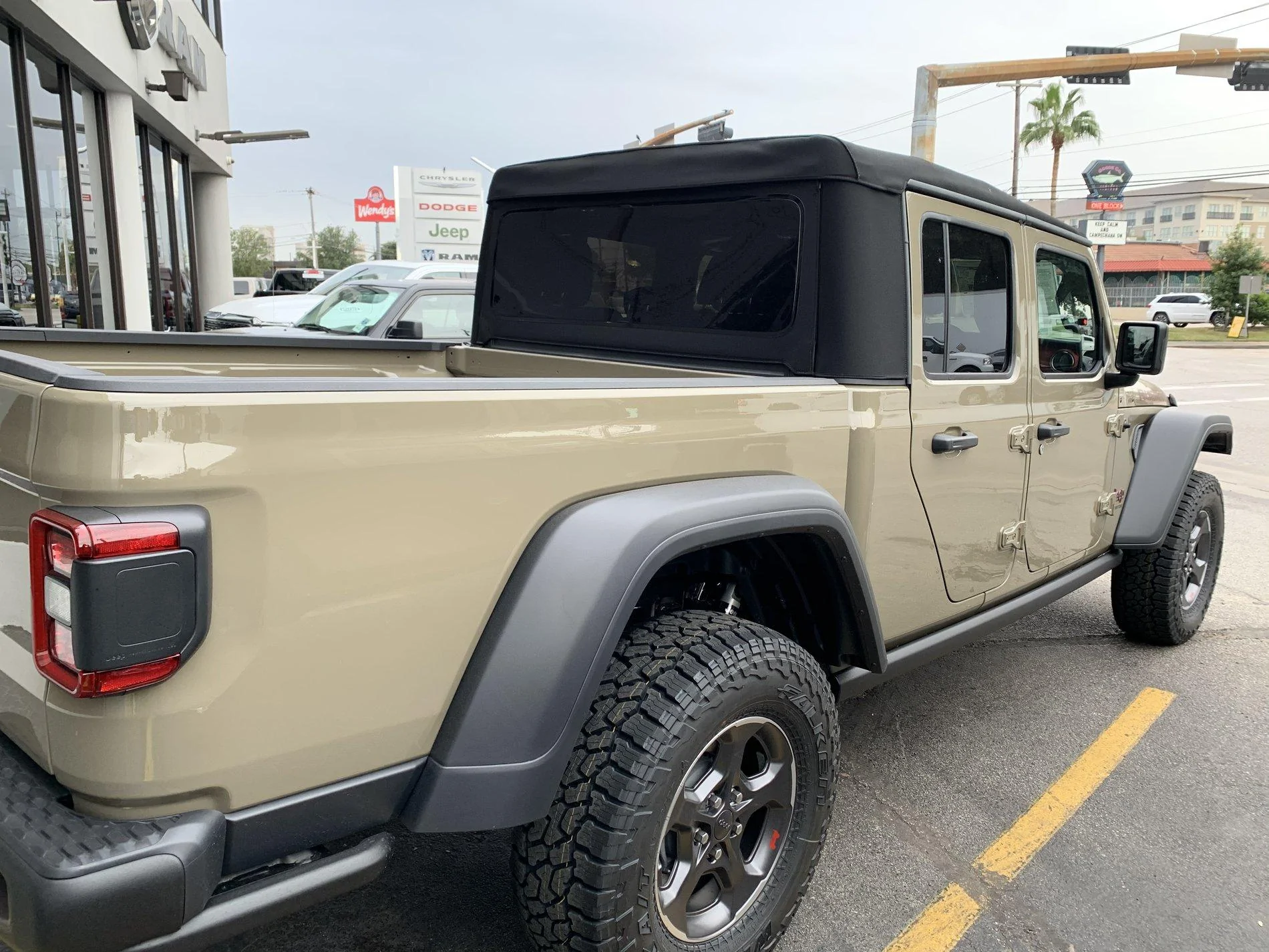 Jeep Gladiator GATOR Gladiator JT Club 14551BE4-B760-4A10-BF3E-B343FA19E338