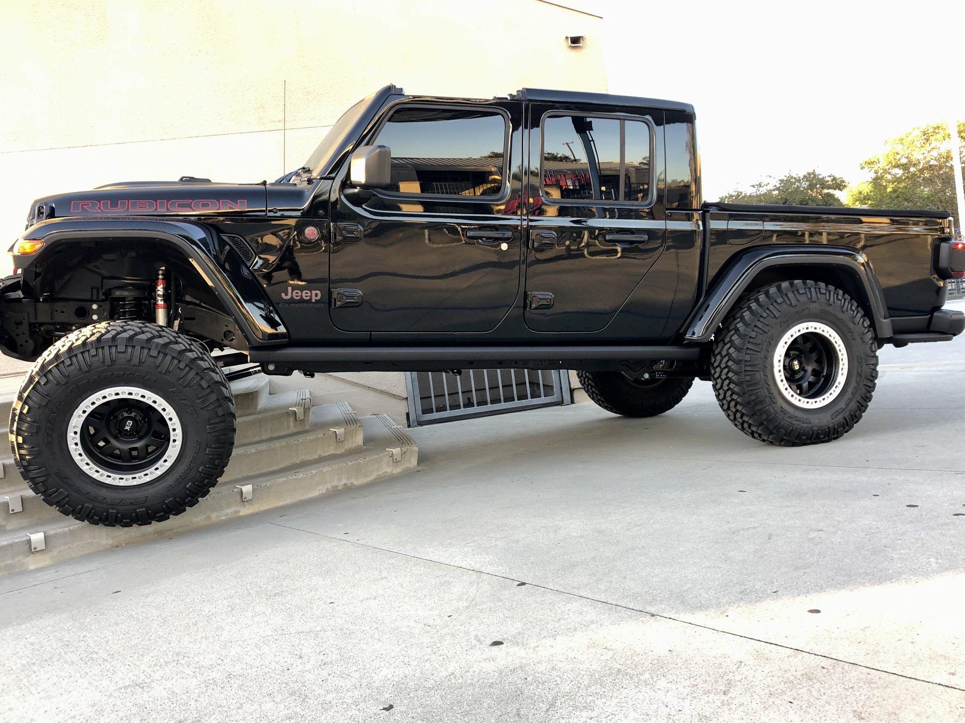 Jeep Gladiator Gladiator Flex pictures D4FE9504-0666-476B-A21D-EE0A3A421C4B