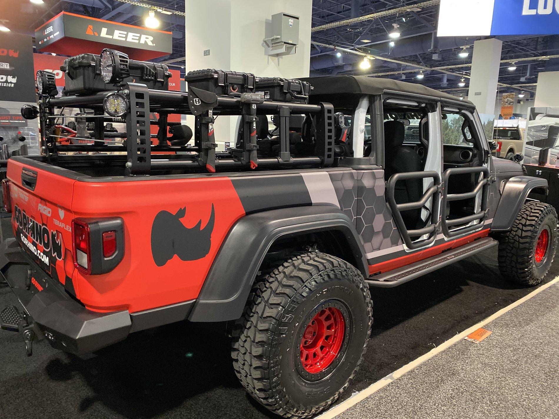Jeep Gladiator SEMA show pic thread 6C18F6AB-F957-4E76-AEE8-2B6841B639E6