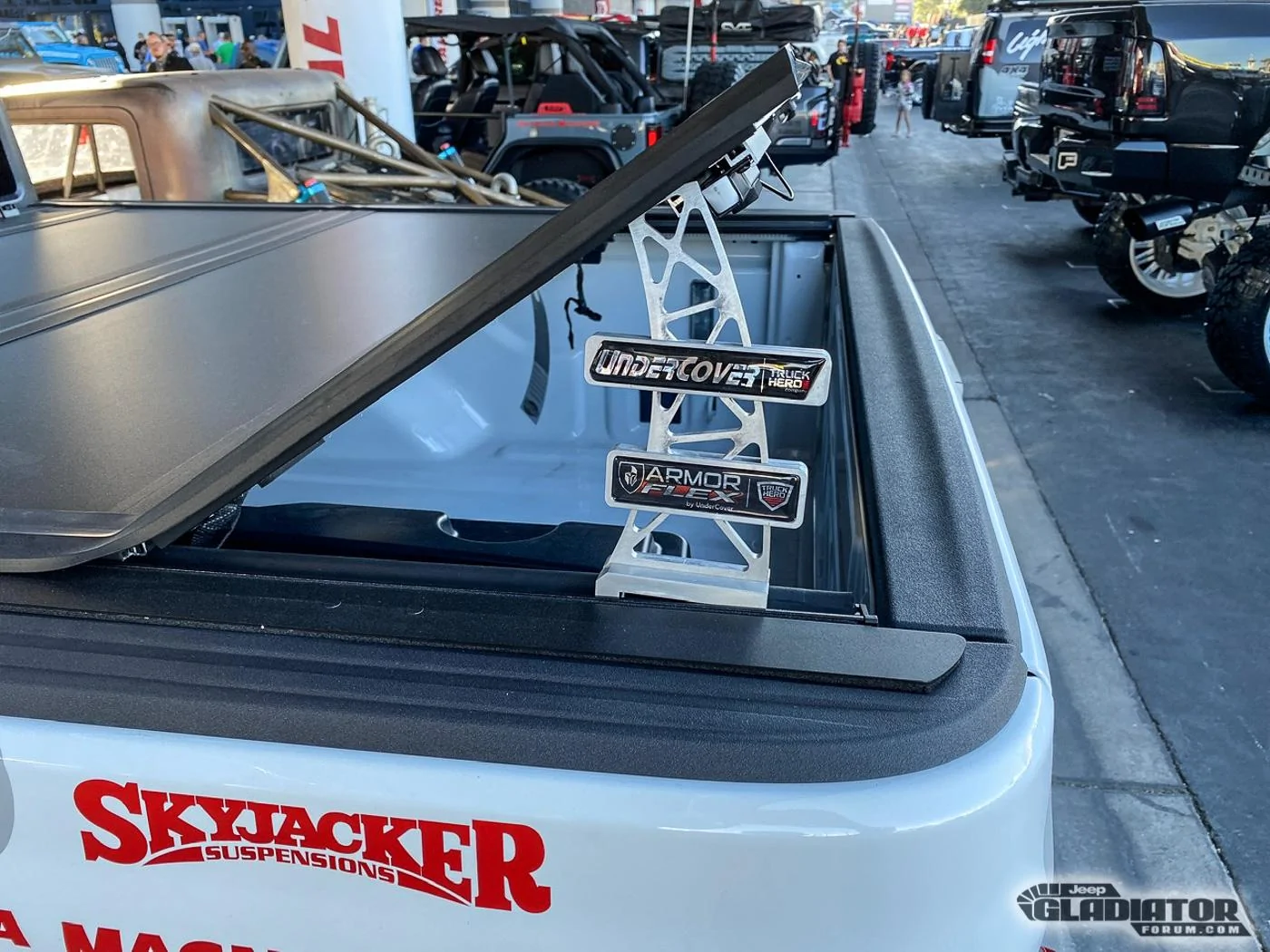 Jeep Gladiator Pro Motorsports 2020 Jeep Gladiator Magnuson Supercharged SEMA Build  [SEMA 2019] Pro-Motorsports-Supercharged-JT-Jeep-Gladiator-SEMA-Build--16
