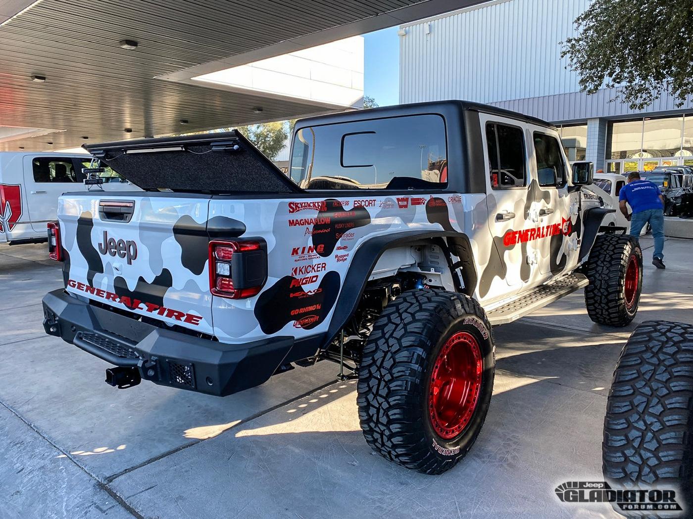 Jeep Gladiator Pro Motorsports 2020 Jeep Gladiator Magnuson Supercharged SEMA Build  [SEMA 2019] Pro-Motorsports-Supercharged-JT-Jeep-Gladiator-SEMA-Build--22