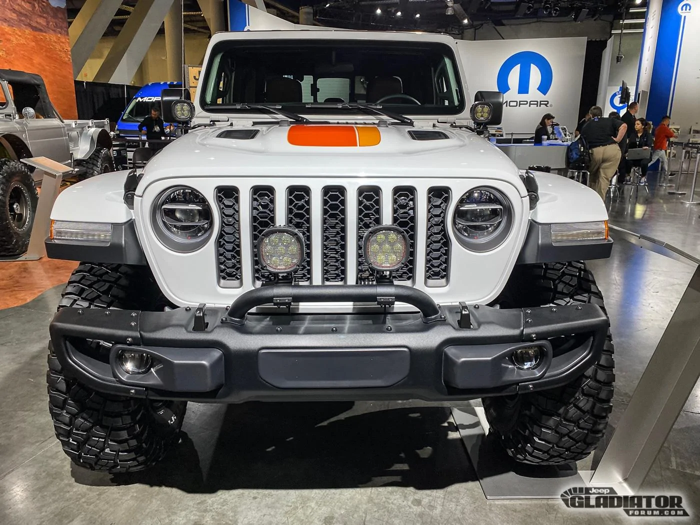 Jeep Gladiator Jeep JT Scrambler Concept (Gladiator Rubicon) Build [SEMA 2019] Jeep-JT-Scrambler-Gladiator-Rubicon-SEMA-Build-1