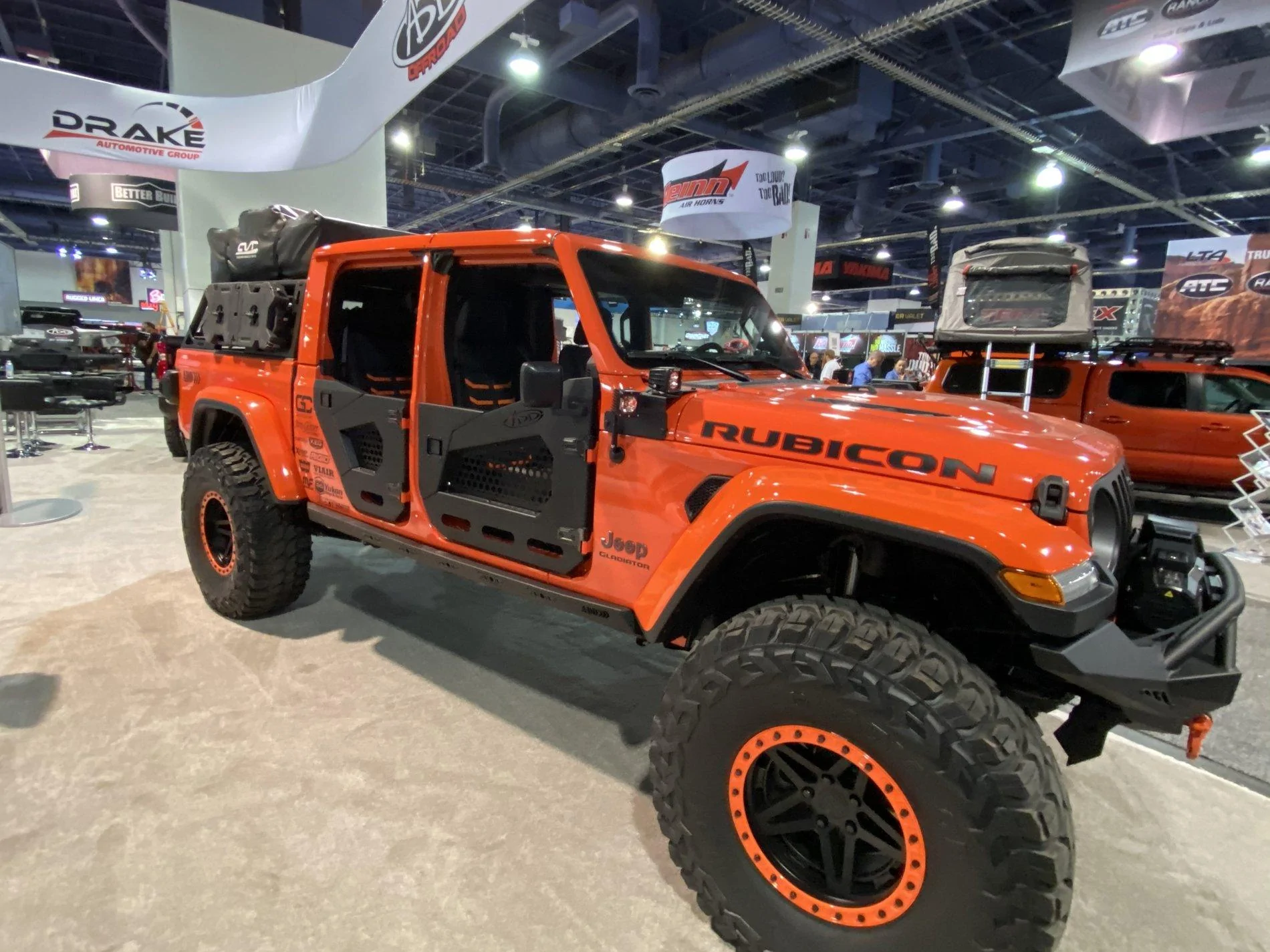 Jeep Gladiator SEMA show pic thread 55993EE3-CF9A-4109-ABC5-F33615D088B7