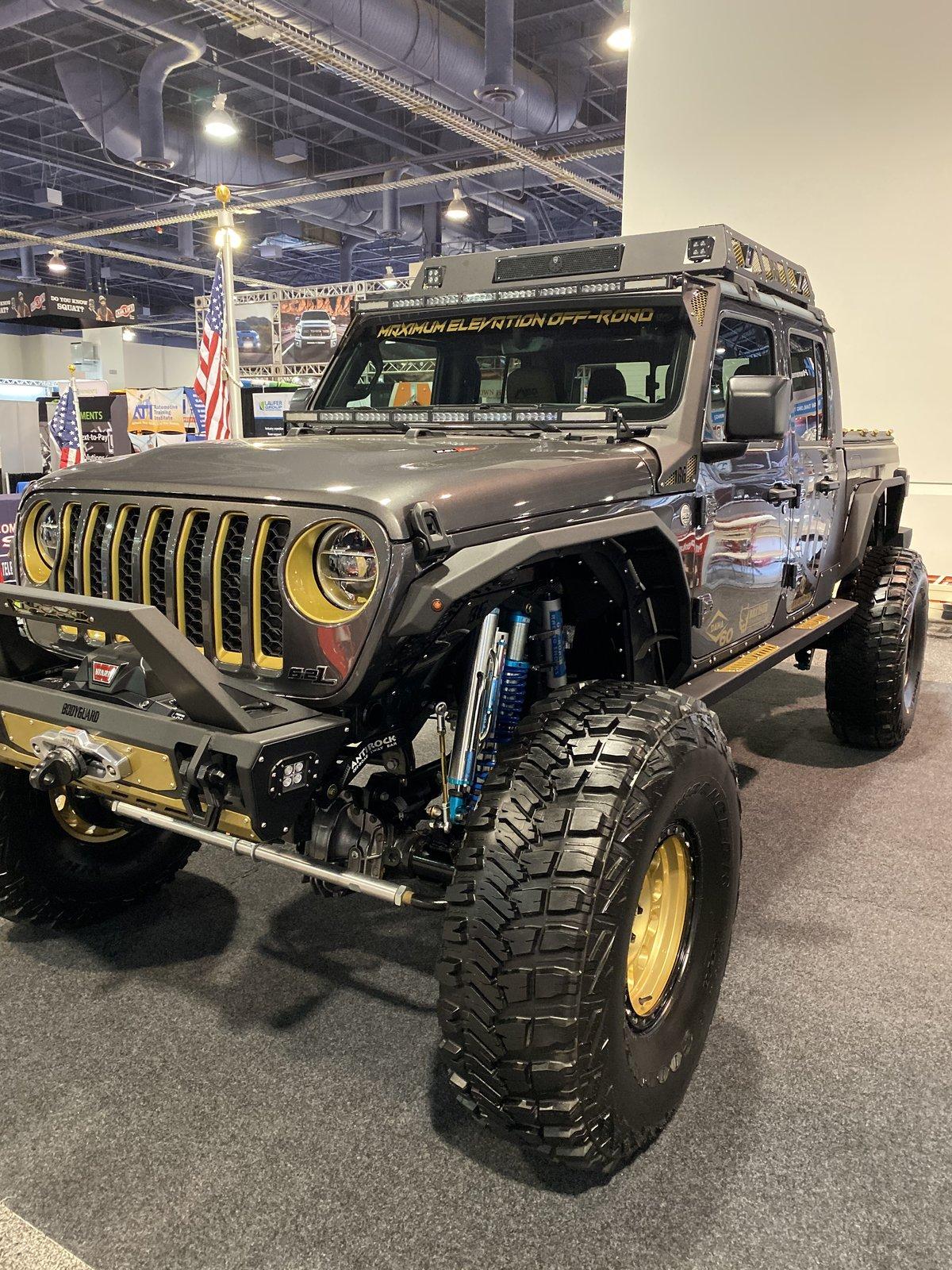 Jeep Gladiator SEMA show pic thread 39BADFF4-1750-471F-A8F7-BC1ECC5EC454