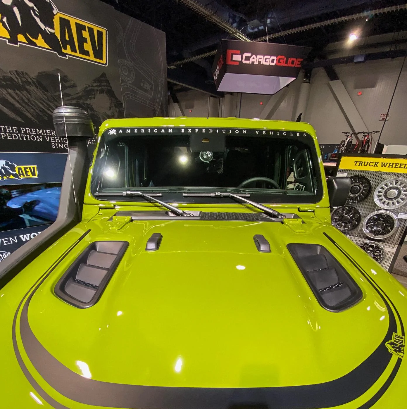 Jeep Gladiator AEV Jeep Gladiator Build [SEMA 2019] AEV-Jeep-Gladiator-SEMA-Build-9