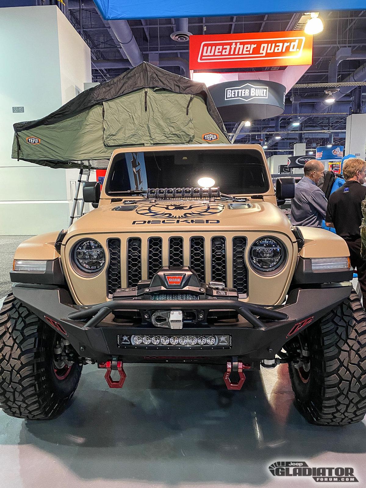 Jeep Gladiator Decked Jeep Gladiator Build [SEMA 2019] Decked-Jeep-Gladiator-SEMA-Build-3