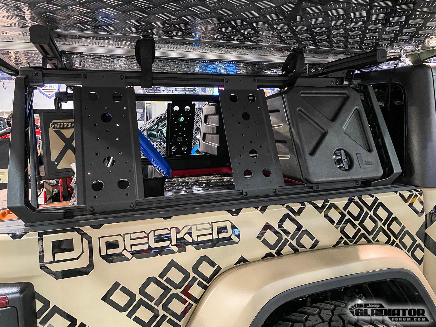 Jeep Gladiator Decked Jeep Gladiator Build [SEMA 2019] Decked-Jeep-Gladiator-SEMA-Build-15