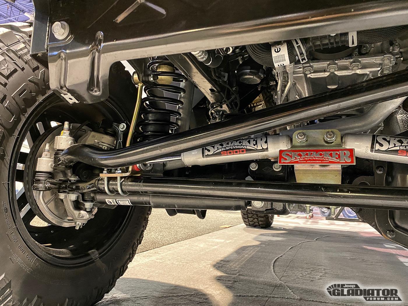 Jeep Gladiator Steelcraft Jeep Gladiator Build [SEMA 2019] Steelcraft-Jeep-Gladiator-SEMA-Build-7