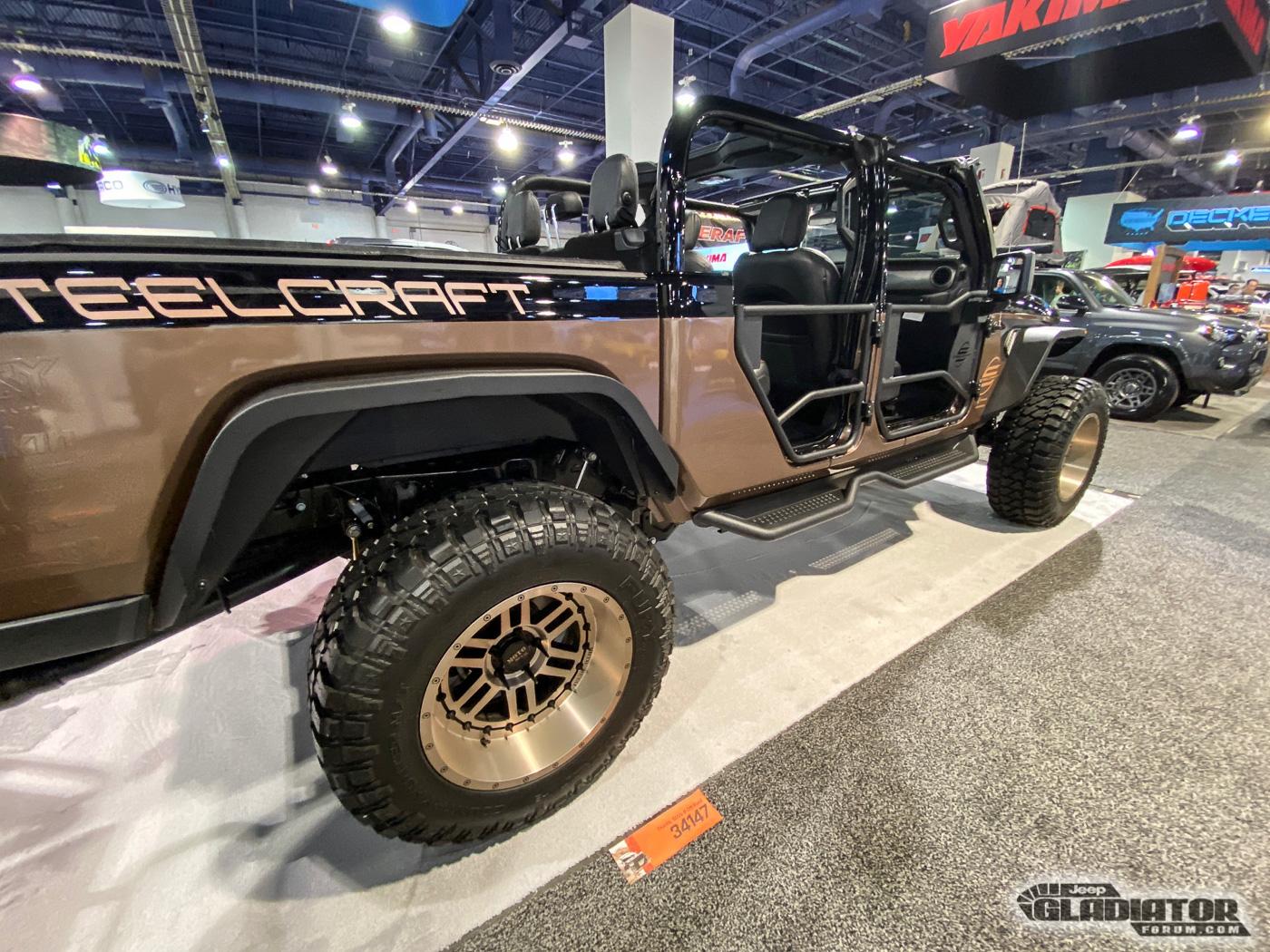 Jeep Gladiator Steelcraft Jeep Gladiator Build [SEMA 2019] Steelcraft-Jeep-Gladiator-SEMA-Build-17
