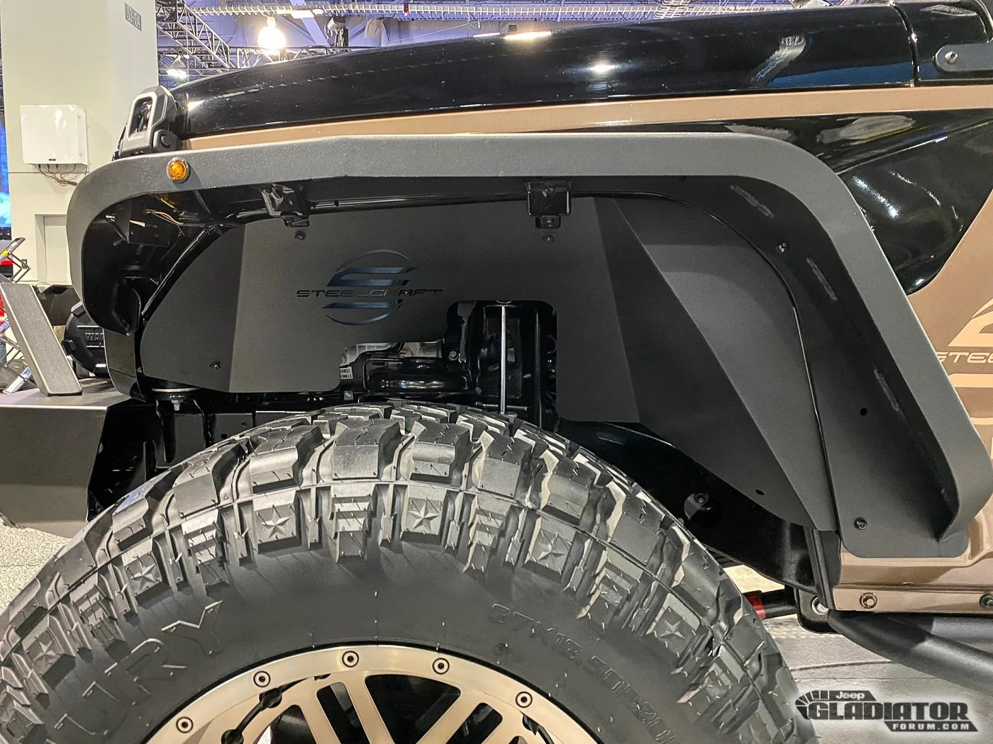 Jeep Gladiator Steelcraft Jeep Gladiator Build [SEMA 2019] Steelcraft-Jeep-Gladiator-SEMA-Build-28