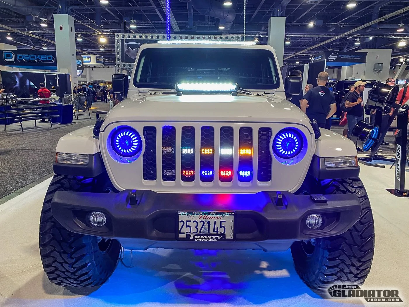 Jeep Gladiator XG Glow Jeep Gladiator Build [SEMA 2019] XG-Glow-Jeep-Gladiator-JT-SEMA-Build-1