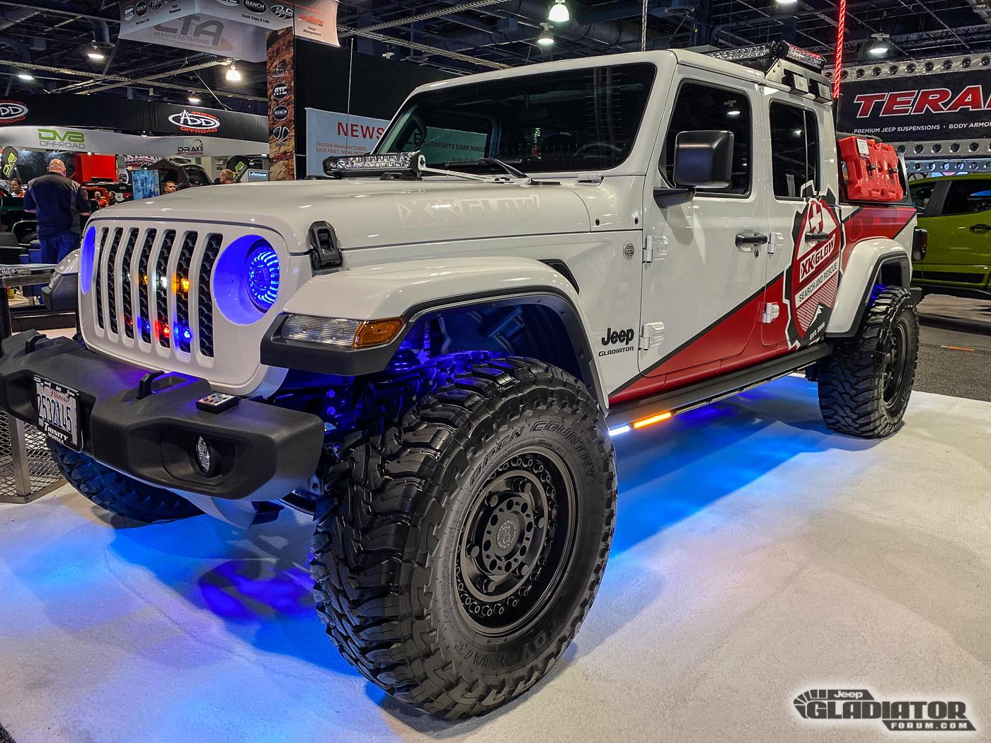Jeep Gladiator XG Glow Jeep Gladiator Build [SEMA 2019] XG-Glow-Jeep-Gladiator-JT-SEMA-Build-2