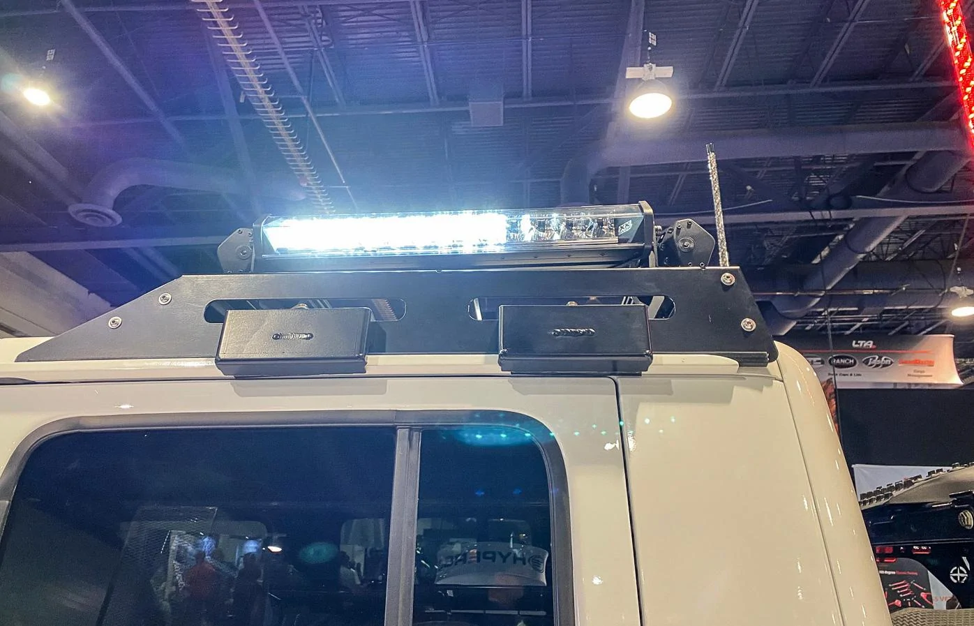 Jeep Gladiator XG Glow Jeep Gladiator Build [SEMA 2019] XG-Glow-Jeep-Gladiator-JT-SEMA-Build-7