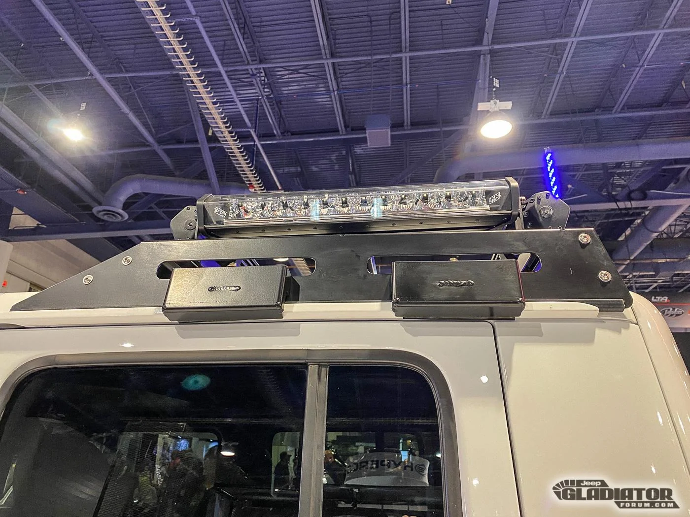 Jeep Gladiator XG Glow Jeep Gladiator Build [SEMA 2019] XG-Glow-Jeep-Gladiator-JT-SEMA-Build-8