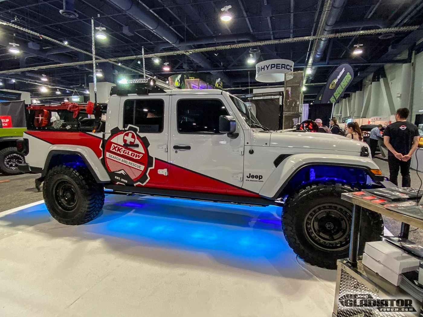 Jeep Gladiator XG Glow Jeep Gladiator Build [SEMA 2019] XG-Glow-Jeep-Gladiator-JT-SEMA-Build-11