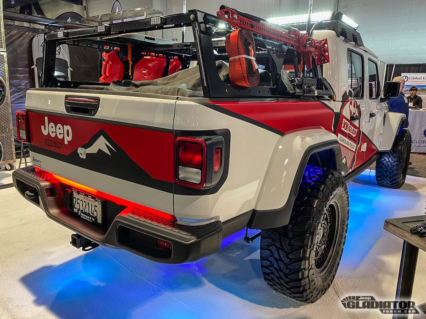 Jeep Gladiator XG Glow Jeep Gladiator Build [SEMA 2019] XG-Glow-Jeep-Gladiator-JT-SEMA-Build-15