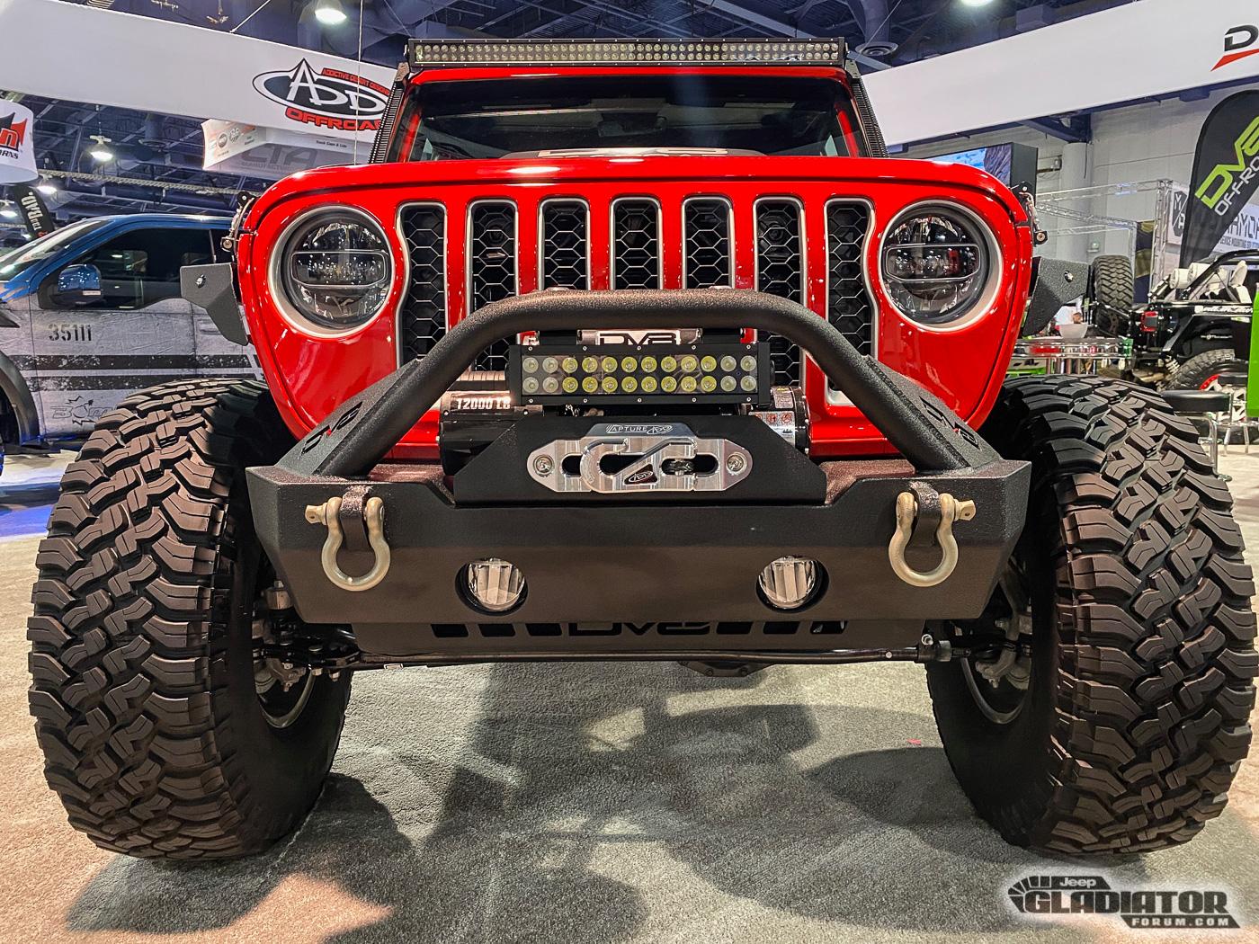 Jeep Gladiator DV8 Jeep Gladiator Build (Red) [SEMA 2019] DV8-Red-Jeep-Gladiator-JT-SEMA-Build-3