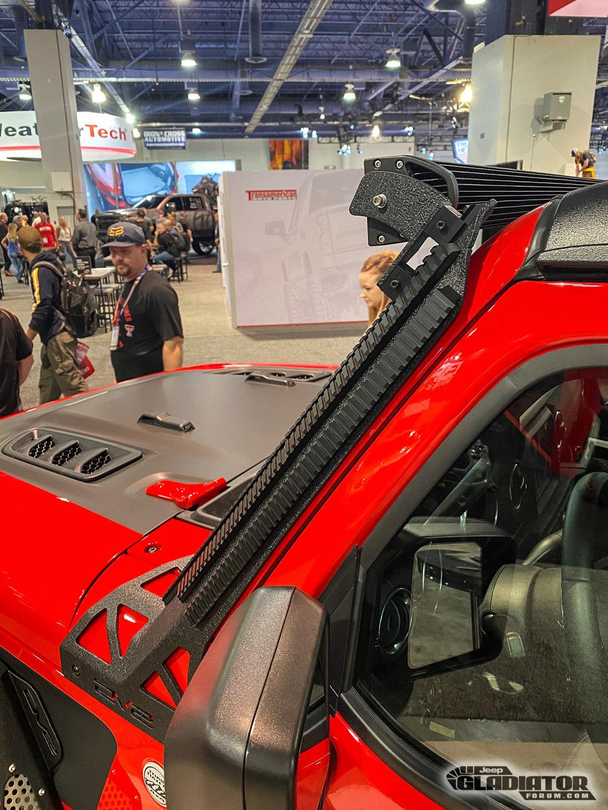 Jeep Gladiator DV8 Jeep Gladiator Build (Red) [SEMA 2019] DV8-Red-Jeep-Gladiator-JT-SEMA-Build-12