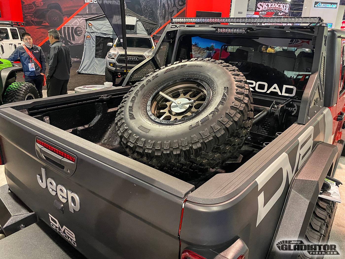 Jeep Gladiator DV8 Jeep Gladiator Build (Red) [SEMA 2019] DV8-Red-Jeep-Gladiator-JT-SEMA-Build-19