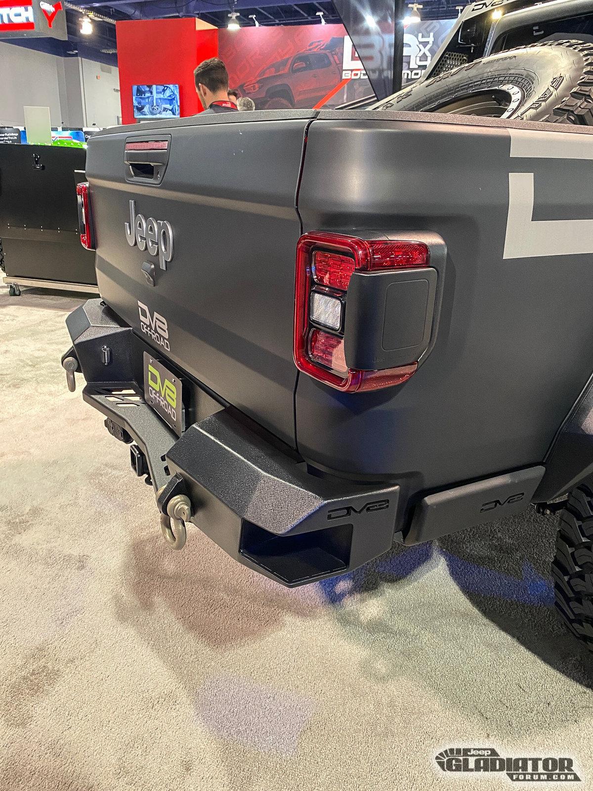 Jeep Gladiator DV8 Jeep Gladiator Build (Red) [SEMA 2019] DV8-Red-Jeep-Gladiator-JT-SEMA-Build-25