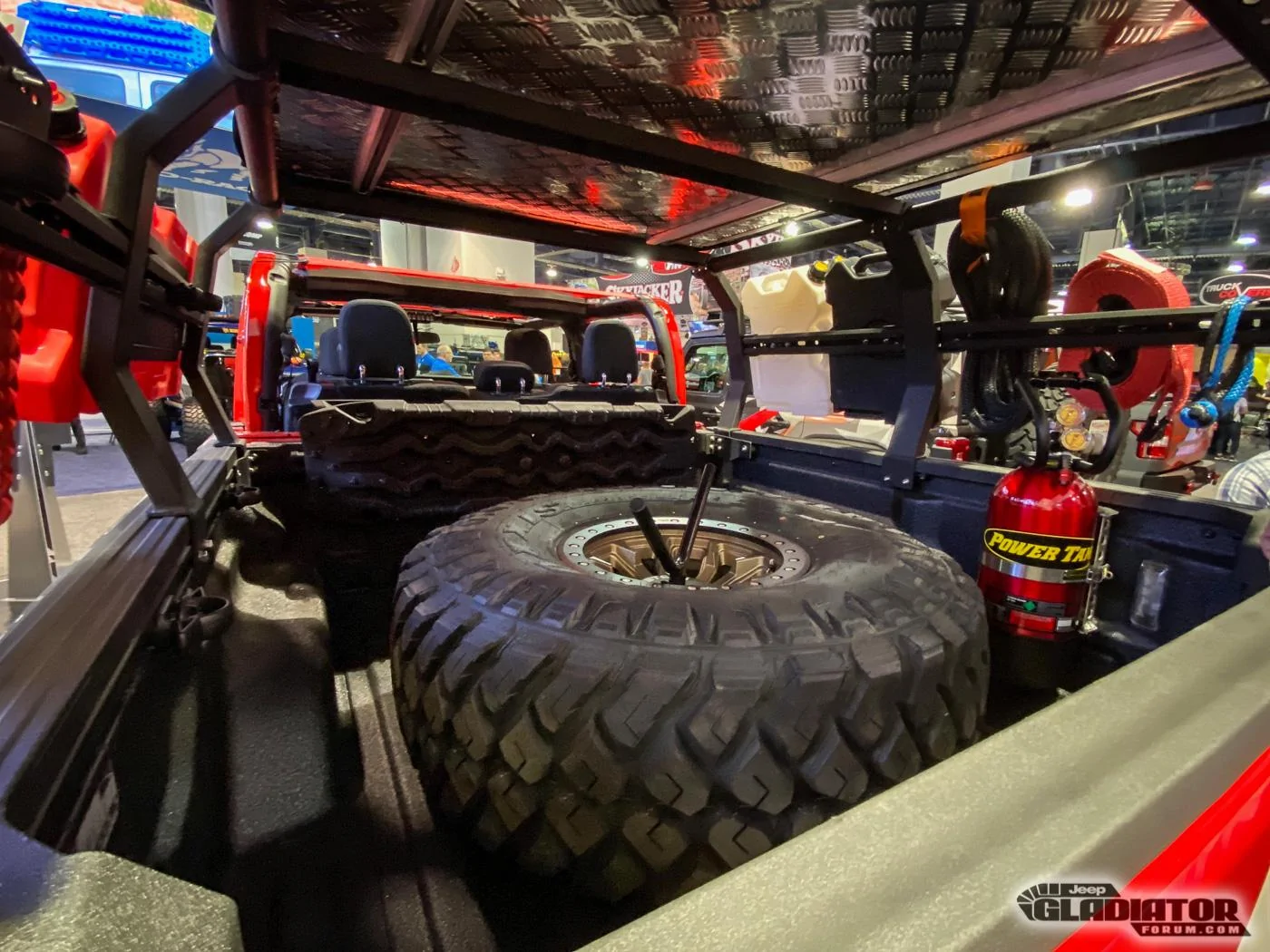 Jeep Gladiator Paramount Automotive Gladiator Build [SEMA 2019] Paramount-Automotive-Jeep-Gladiator-SEMA-Build-9