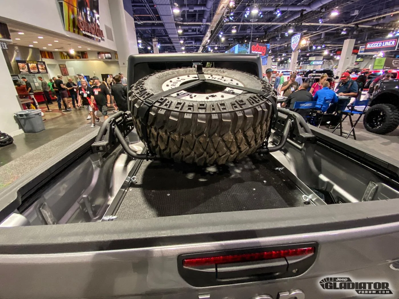 Jeep Gladiator Iron Cross Automotive Gladiator Build [SEMA 2019] Iron-Cross-Automotive-Gladiator-SEMA-Build-10