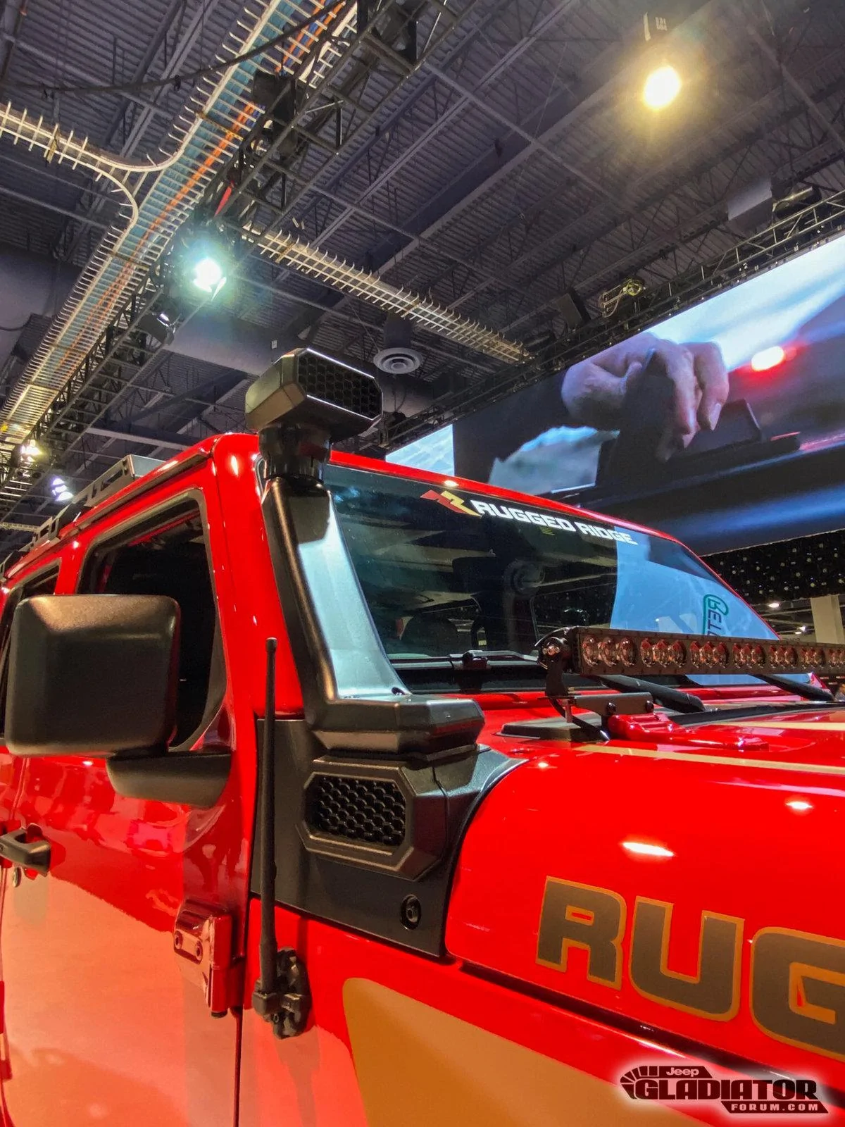 Jeep Gladiator Rugged Ridge Gladiator Rubicon Build [SEMA 2019] Rugged-Ridge-Jeep-Gladiator-SEMA-Build-12