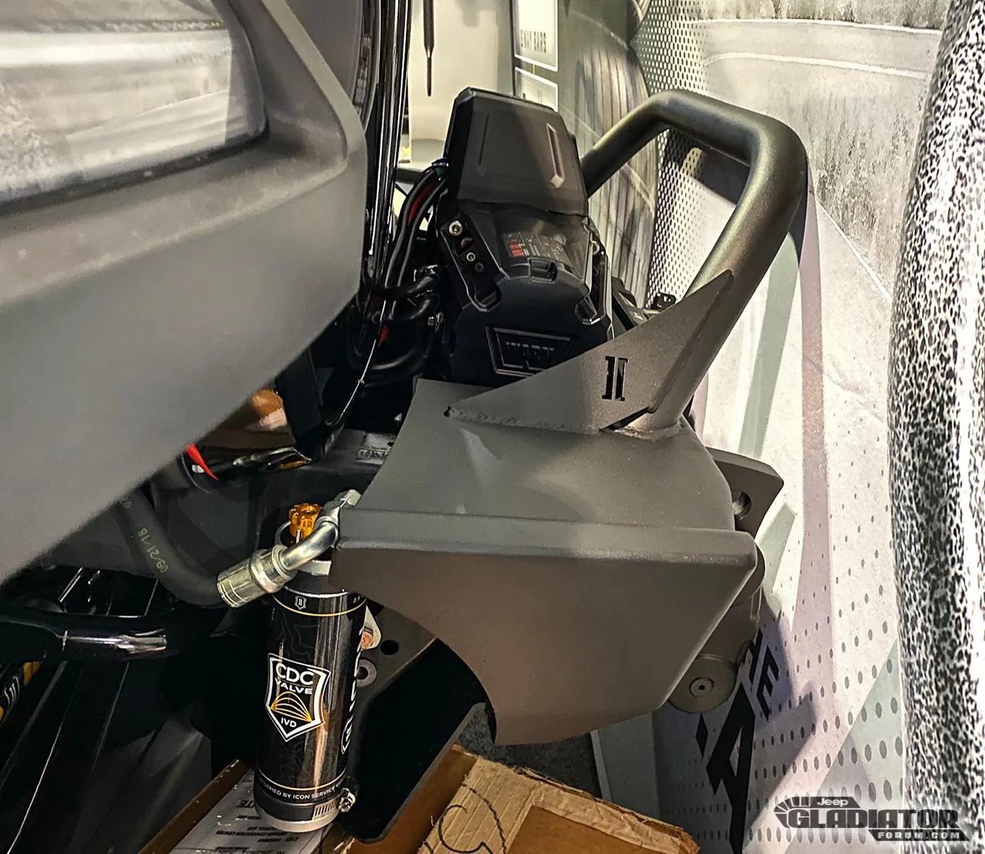Jeep Gladiator Hellwig Suspension / Icon Vehicle Dynamics Gladiator Build [SEMA 2019] Hellwig-Suspension-Icon-Vehicle-Dynamics-Jeep-Gladiator-SEMA-Build-11