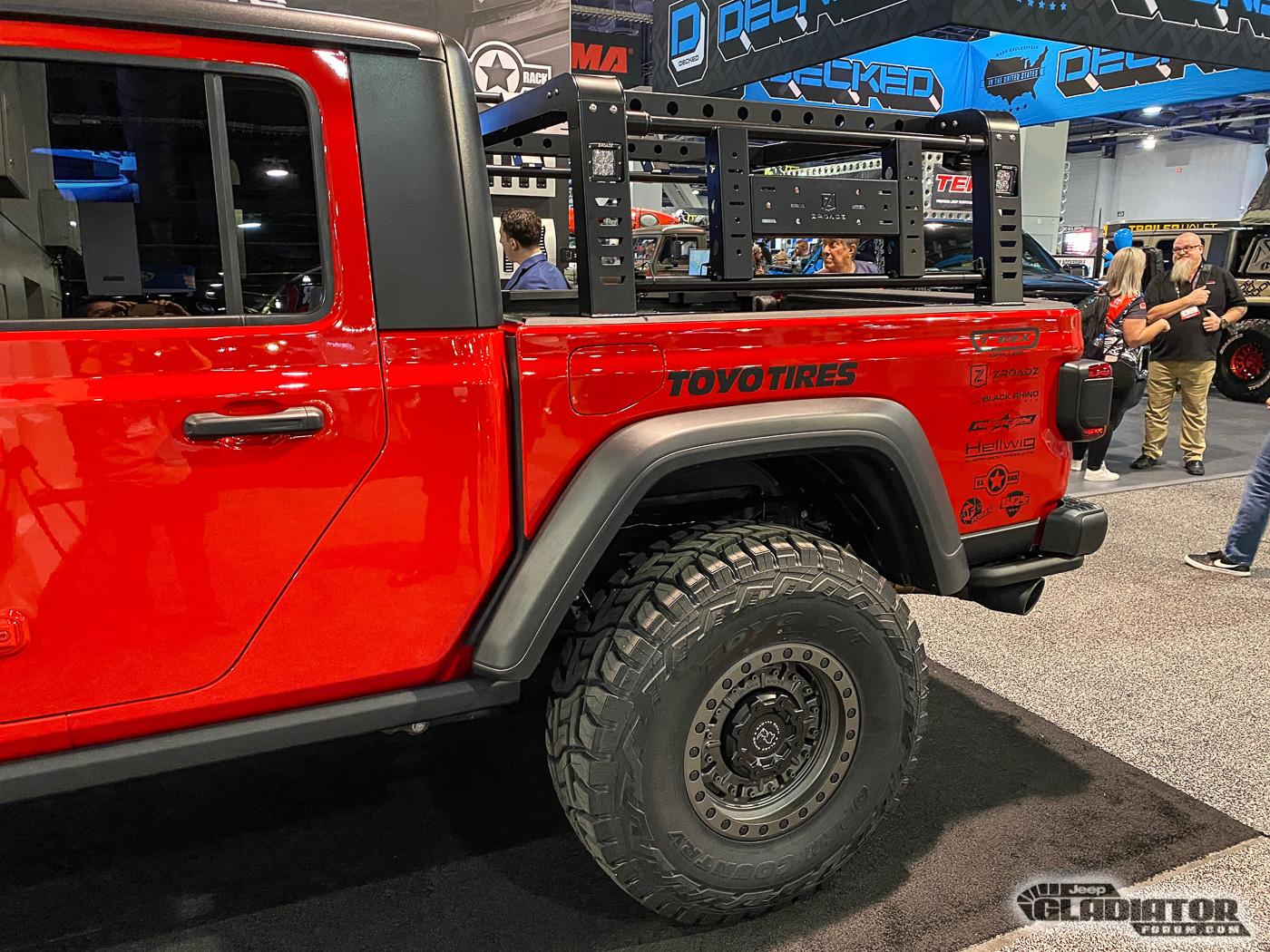 Jeep Gladiator T-Rex / ZROADZ Gladiator Build [SEMA 2019] T-Rex-ZROADZ-Jeep-Gladiator-SEMA-Build-14