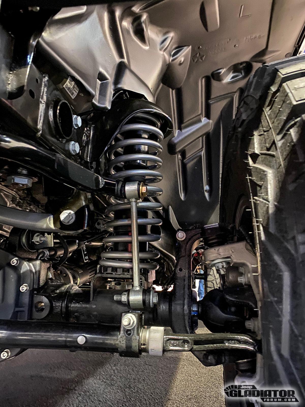 Jeep Gladiator T-Rex / ZROADZ Gladiator Build [SEMA 2019] T-Rex-ZROADZ-Jeep-Gladiator-SEMA-Build-18