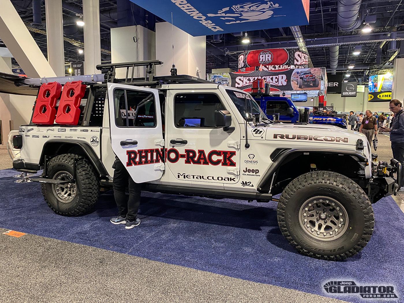 Jeep Gladiator Rhino Rack / Metalcloak Gladiator Build [SEMA 2019] Rhino-Rack-Metalcloak-JT-Gladiator-Rubicon-SEMA-Build-11