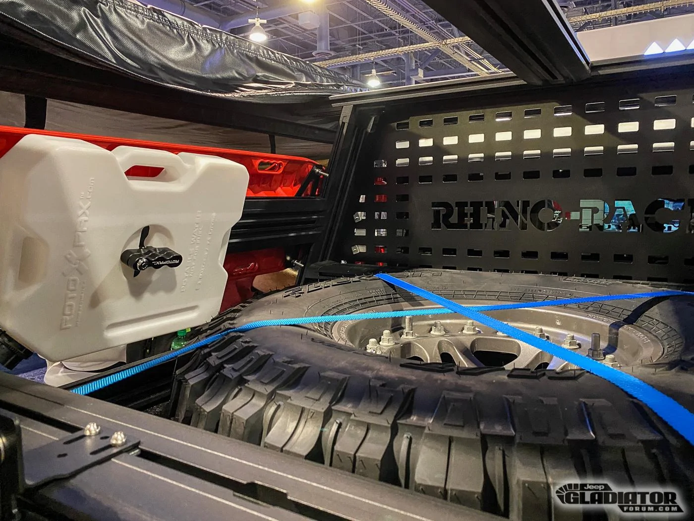 Jeep Gladiator Rhino Rack / Metalcloak Gladiator Build [SEMA 2019] Rhino-Rack-Metalcloak-JT-Gladiator-Rubicon-SEMA-Build-17
