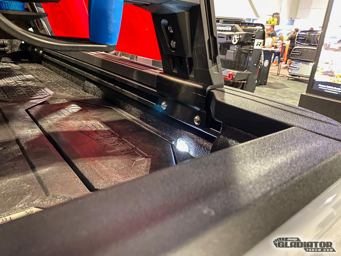Jeep Gladiator Rhino Rack / Metalcloak Gladiator Build [SEMA 2019] Rhino-Rack-Metalcloak-JT-Gladiator-Rubicon-SEMA-Build-18