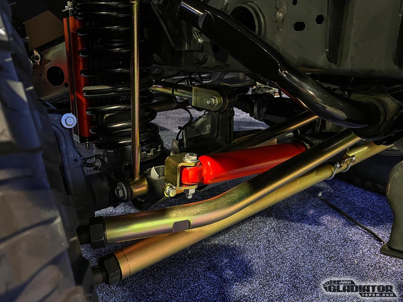 Jeep Gladiator Rhino Rack / Metalcloak Gladiator Build [SEMA 2019] Rhino-Rack-Metalcloak-JT-Gladiator-Rubicon-SEMA-Build-24