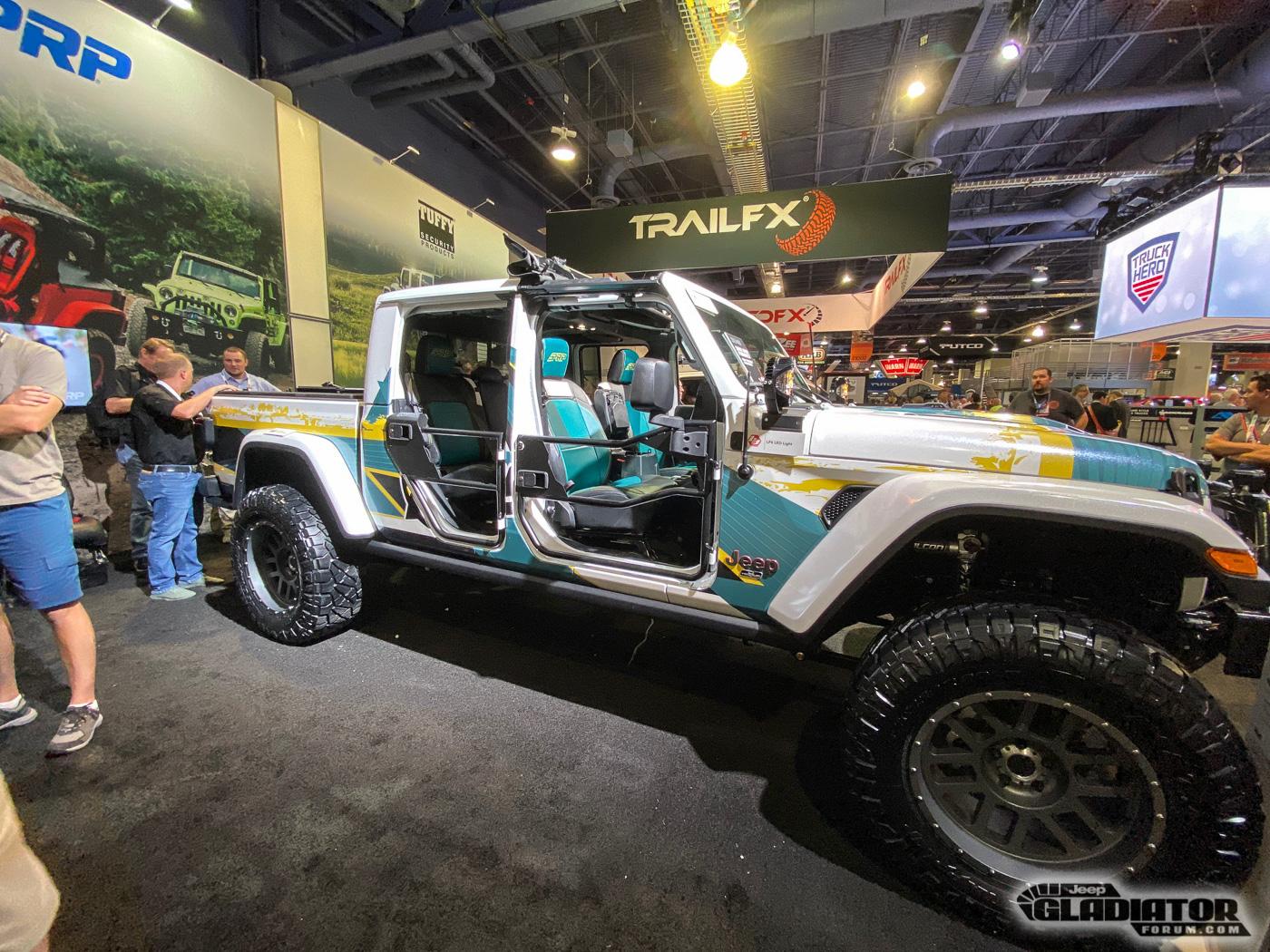 Jeep Gladiator Bestop Gladiator Rubicon Build [SEMA 2019] Bestop-JT-Gladiator-Rubicon-SEMA-Build-24