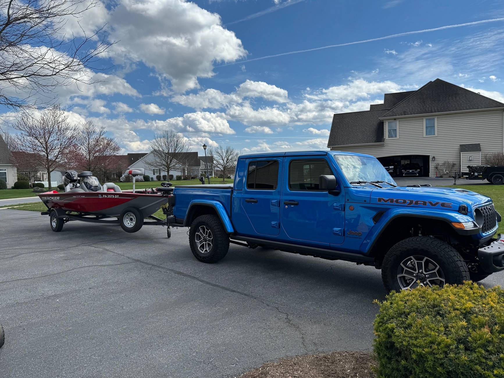 Jeep Gladiator New boat IMG_0426