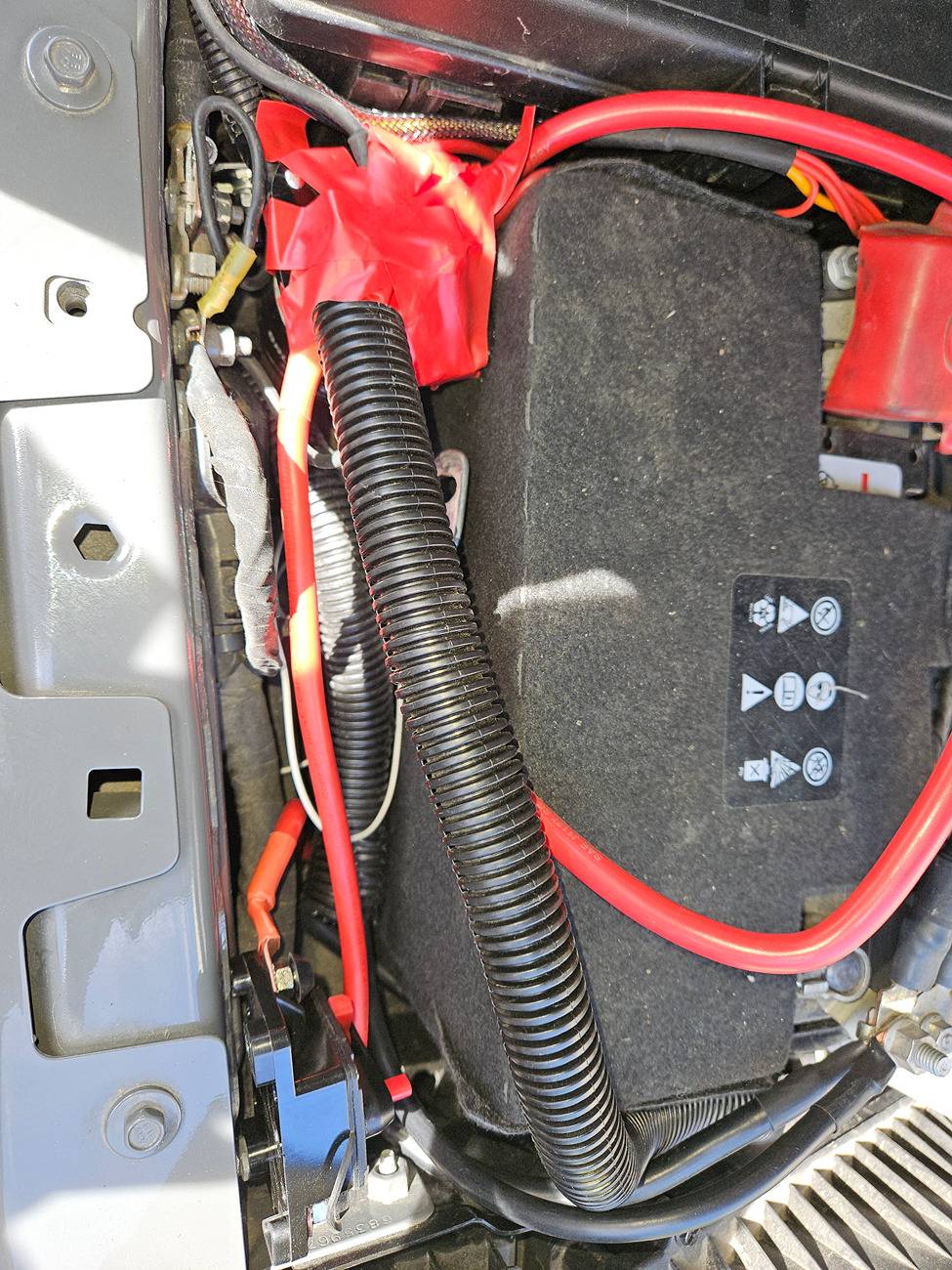Jeep Gladiator How to fit a winch solenoid by the battery? 20250417_130808[1]