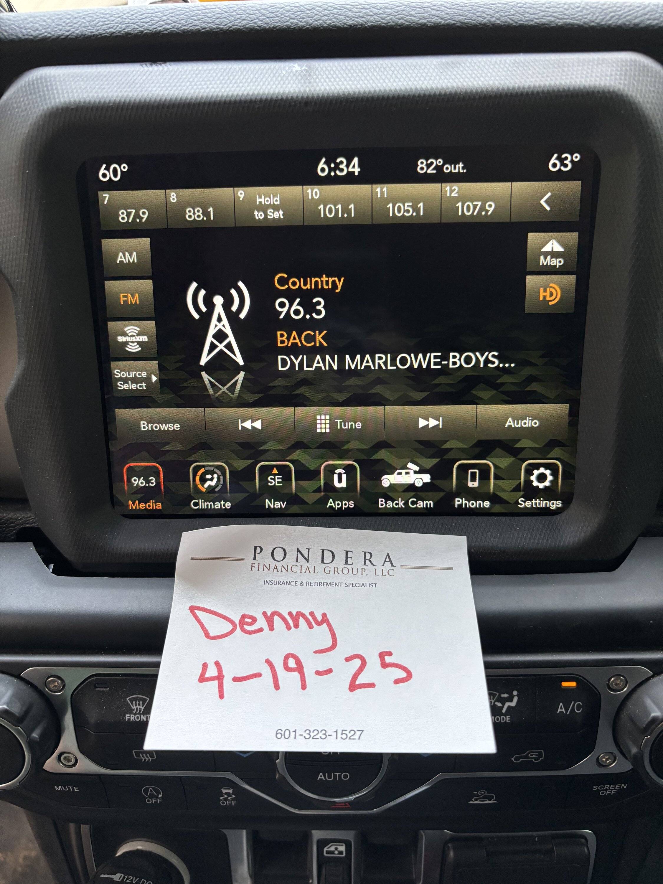Jeep Gladiator 8.4” radio from 2023 Gladiator IMG_2156