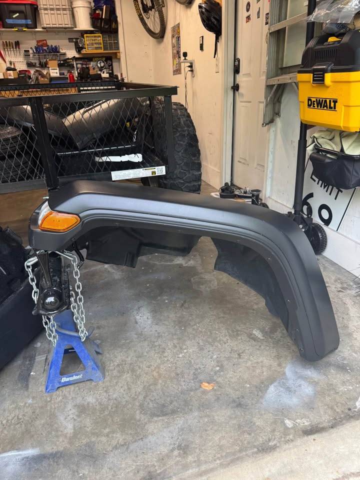 Jeep Gladiator Front JT Max Tow Fenders 2