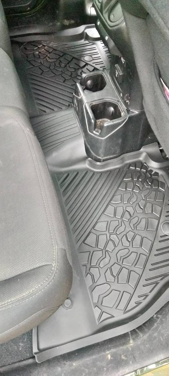 Jeep Gladiator 3W Auto-life Car Liners Review IMG20250419132330