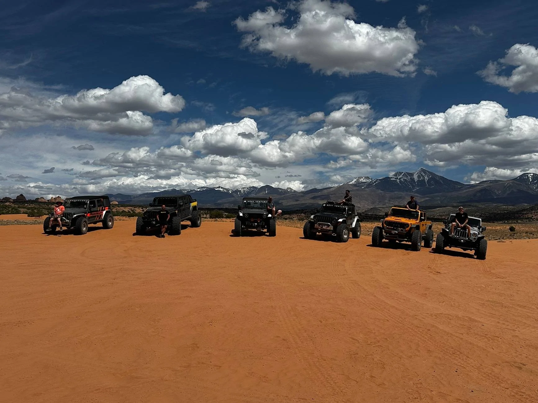 Jeep Gladiator Jeeps Parking Next To Jeeps IMG_2411