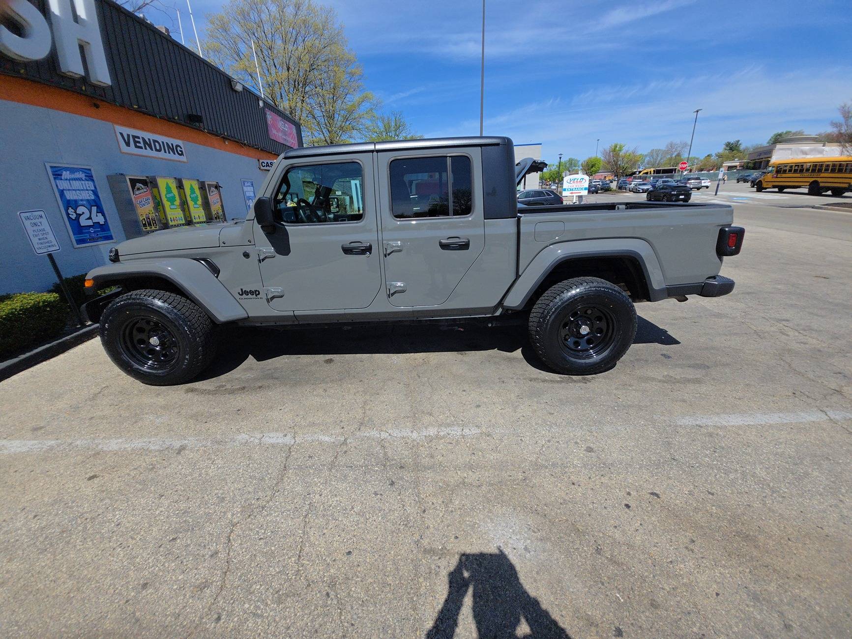Jeep Gladiator I just purchased a 2023 gladiator sport S and I want to add items on it but have no clue on how to start. 289a092f-d66f-4b2d-8a39-c57b9c7702ec