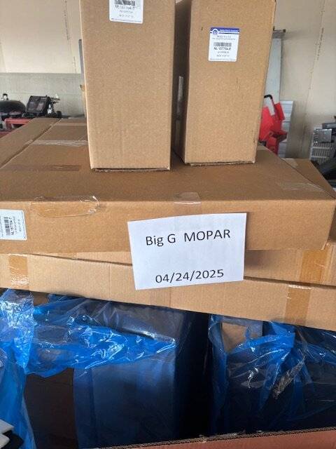 Jeep Gladiator Gladiator Half Doors New in box, White IMG_5977