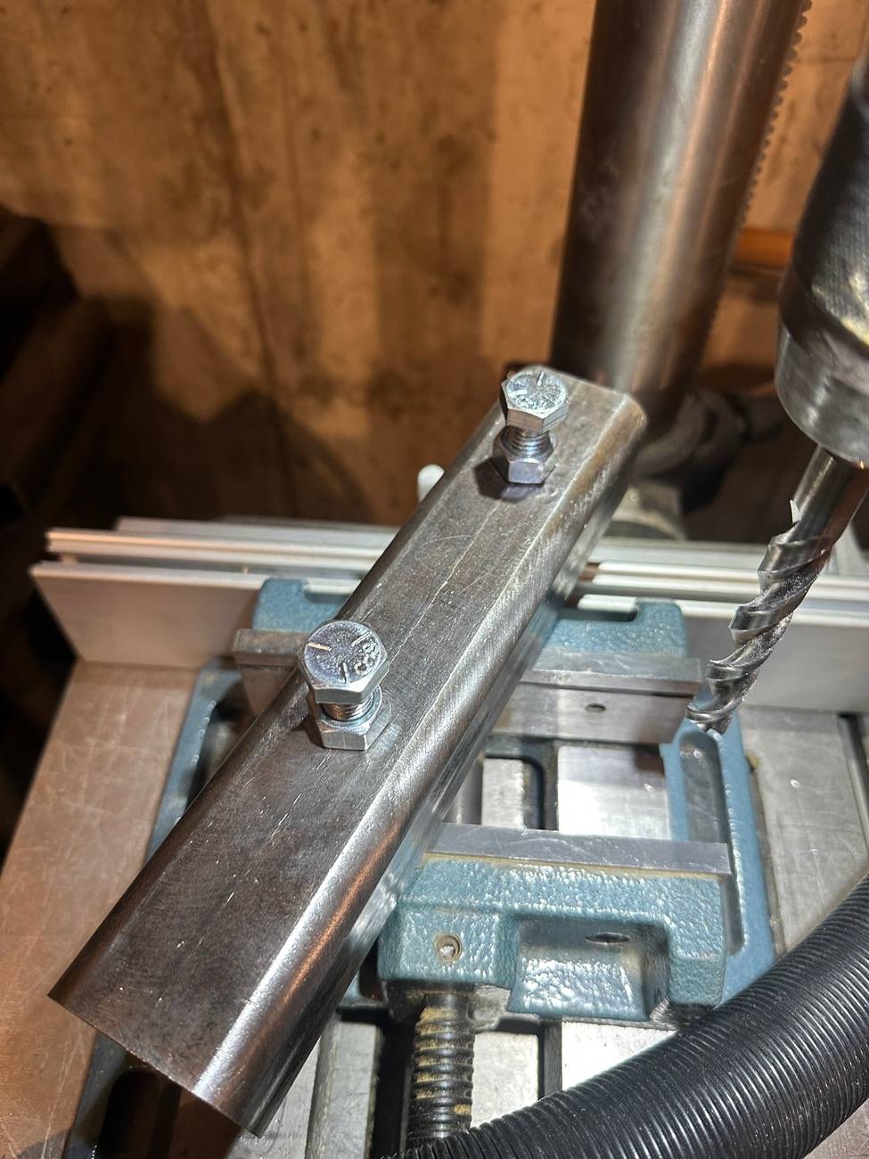 Jeep Gladiator Making a Vise Stand From Gladiator Parts IMG_2282