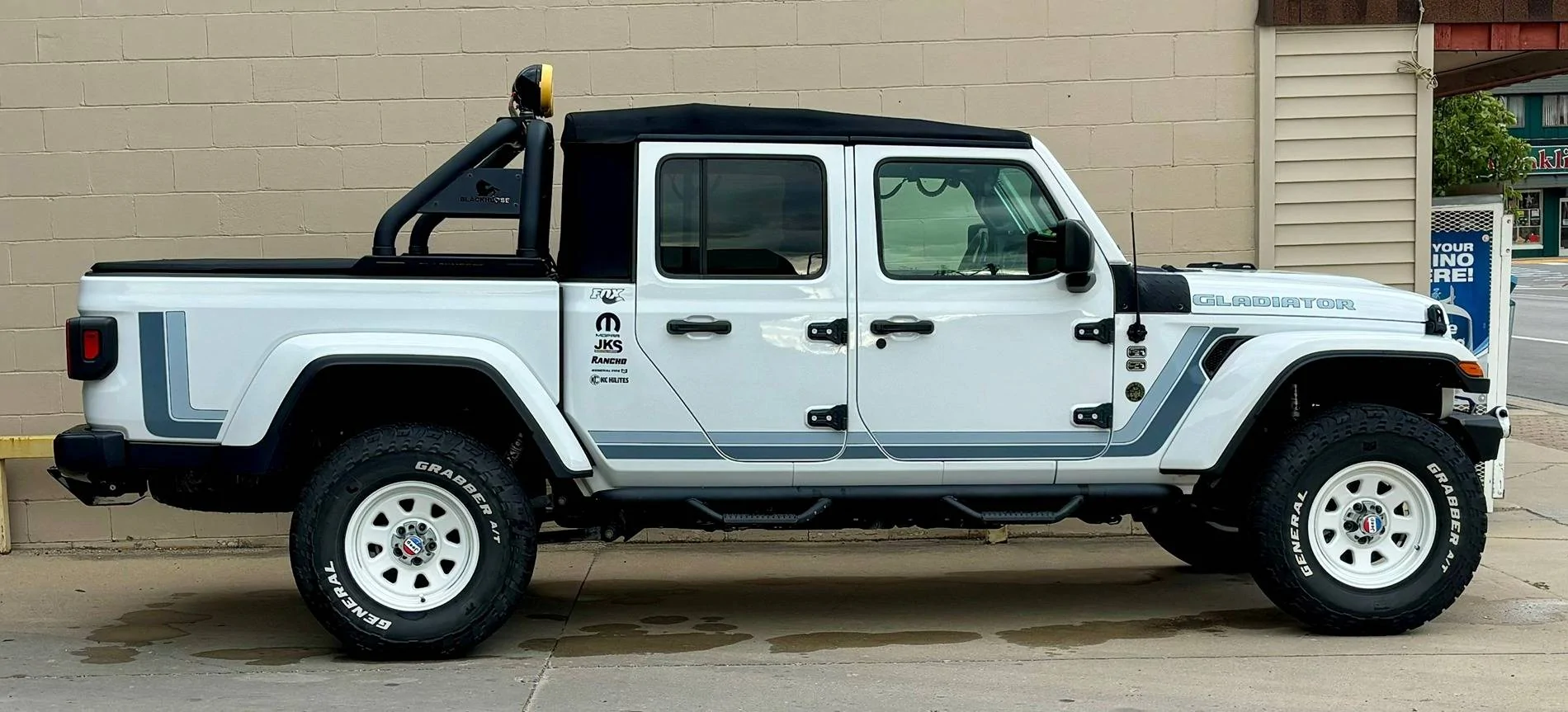 Jeep Gladiator White Retro CJ, Quadratec, Wheel Pics Side Vi
