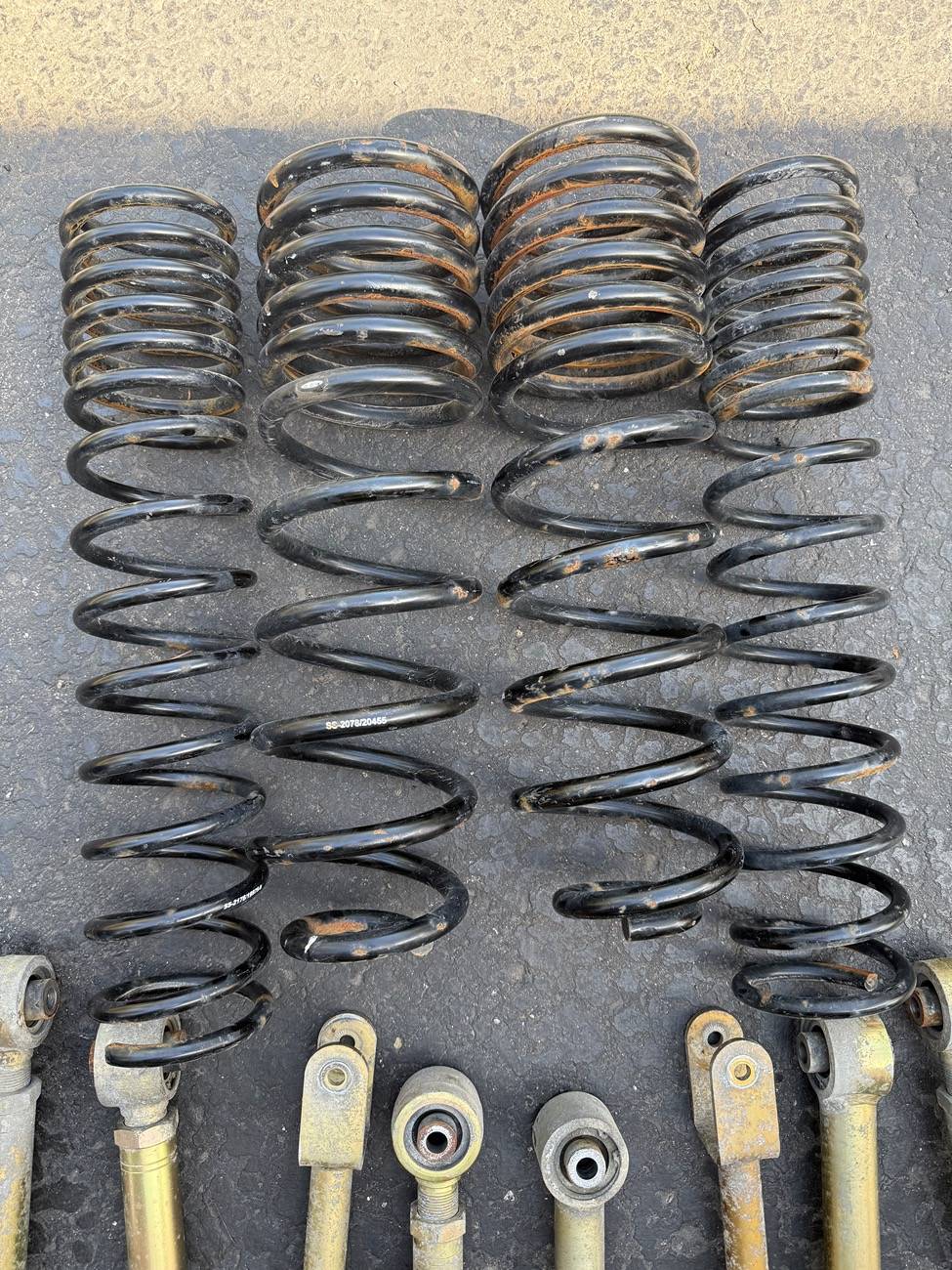 Jeep Gladiator Metalcloak Jeep JT Gladiator 4.5" Game-Changer Suspension & Lift Kit w/MC front Driveshaft IMG_0571