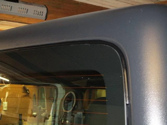 Jeep Gladiator 2025 gladiators with hardtop. Leak? jeep 2